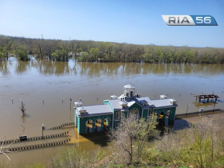    Паводок в Оренбургской области. Ситуация на 25 апреля Андрей Севостьянов