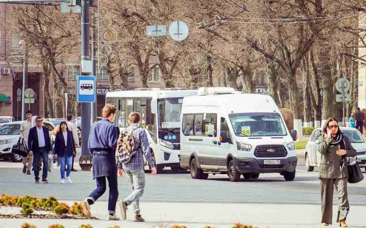 В Воронеже временно поменяли схему движения 6 маршрутных автобусов |  Горком36 | Воронеж | Дзен