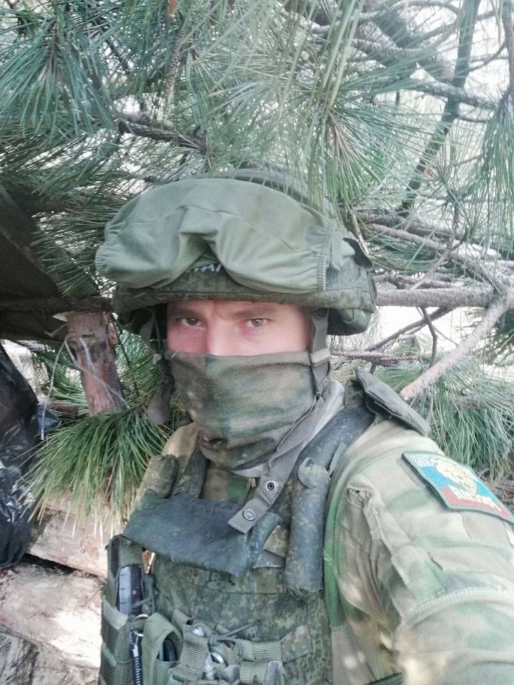    Ушел добровольцем