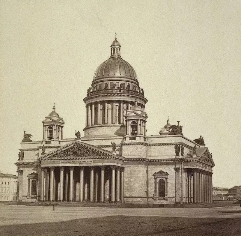 На этой фотографии 1857 года факелы очень хорошо видны