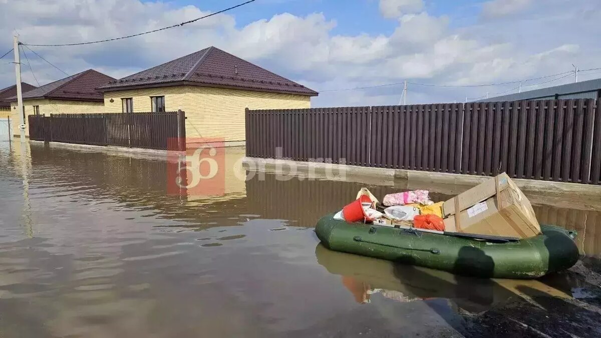 Бюрократия рулит»: оренбуржцы, пострадавшие от паводка, не могут получить  выплаты | 56orb.ru | Дзен