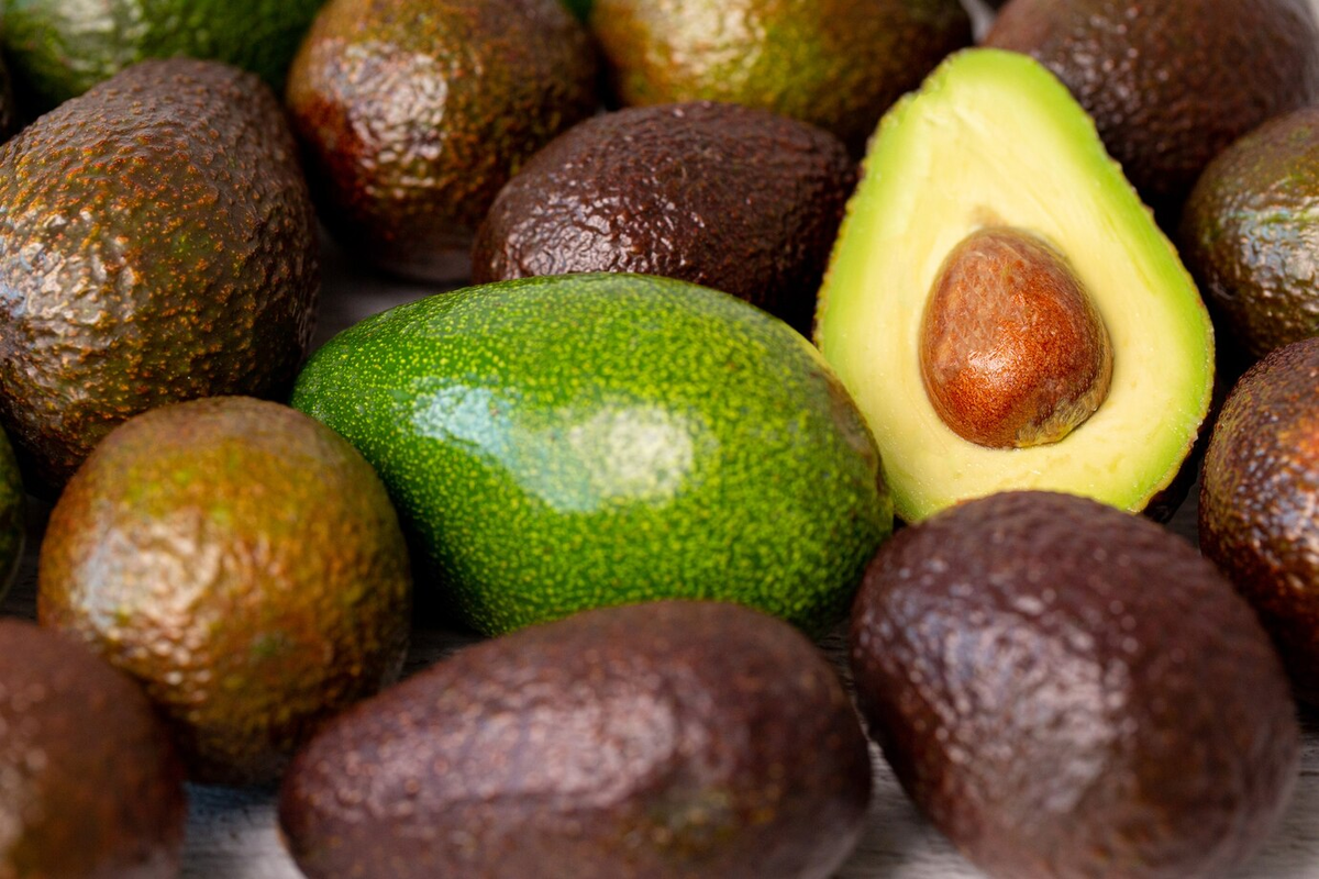 Авокадо, нативное для Центральной Америки, долгое время считалось экзотическим фруктом, но сегодня оно завоевало мировую популярность благодаря своим уникальным вкусовым качествам и невероятным...-2