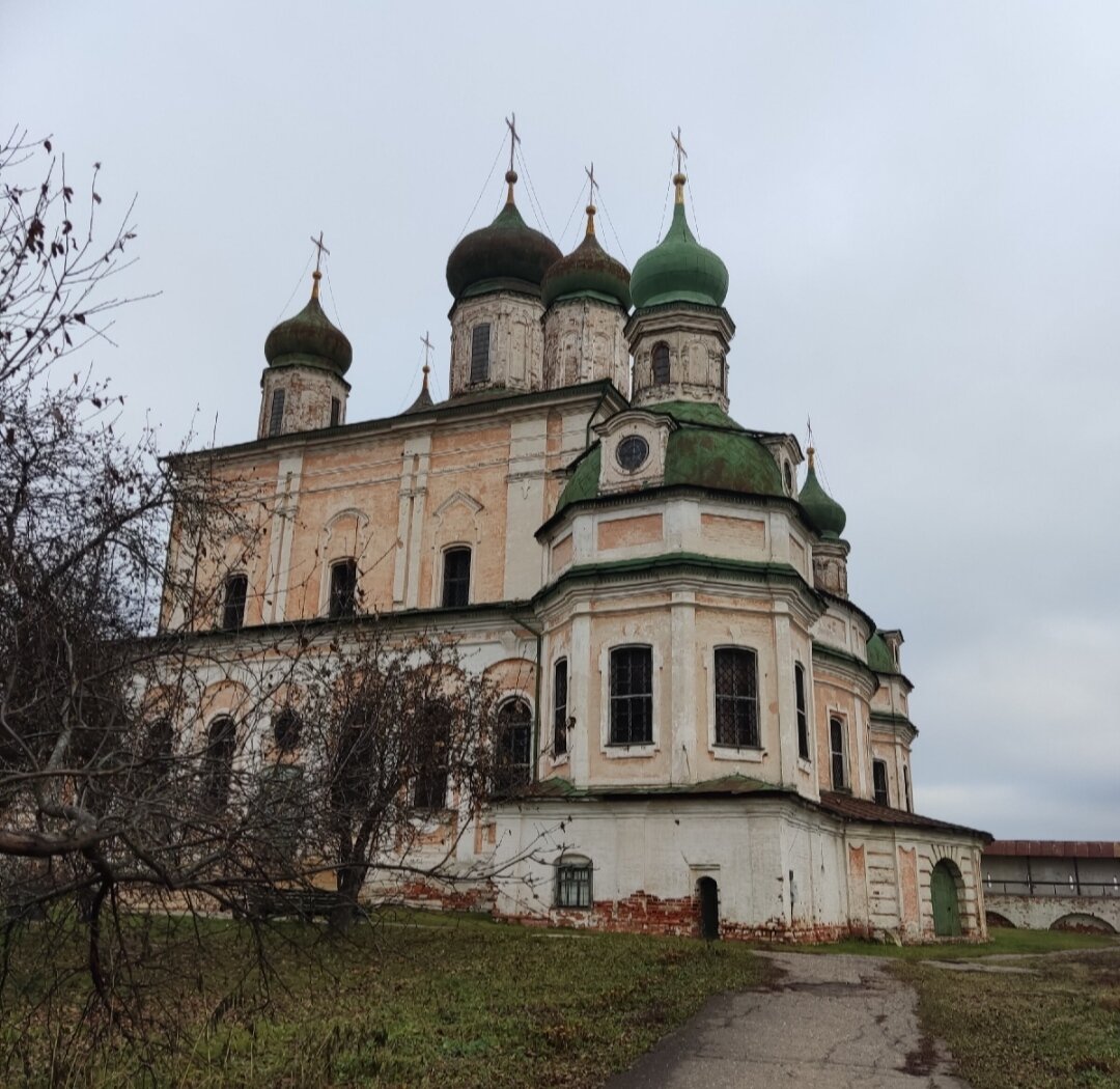 Горицкий монастырь ( он же музей - заповедник). Фото из личного архива 