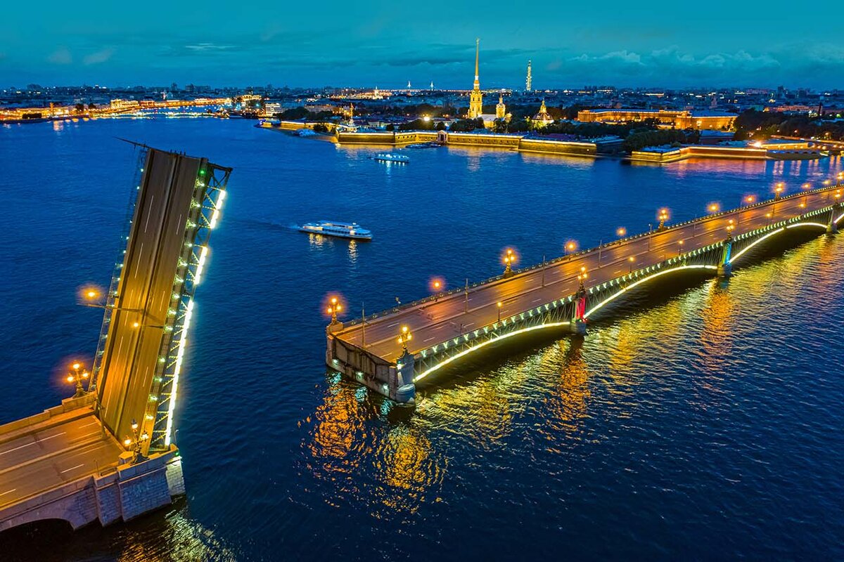 Разводные мосты Санкт–Петербурга – чудо инженерного искусства