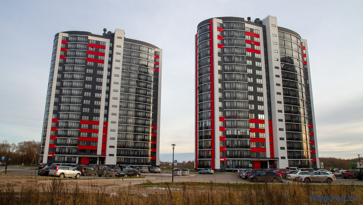 А это дом моей мечты. Фото из интернета, новостройки в Великом Новгороде.