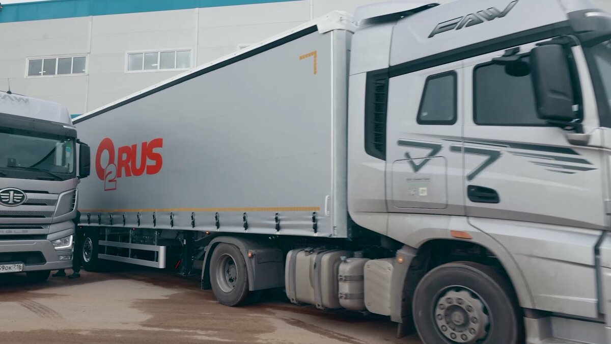 Полуприцеп Sotrans Wallaroo произведённый по заказу компании O2RUS