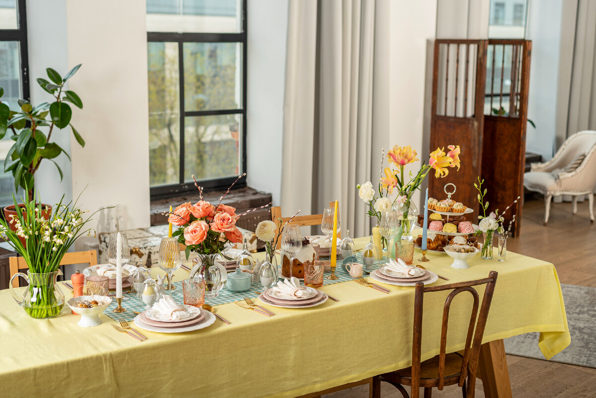 Пасхальная сервировка стола от "Комплекс-Бар"