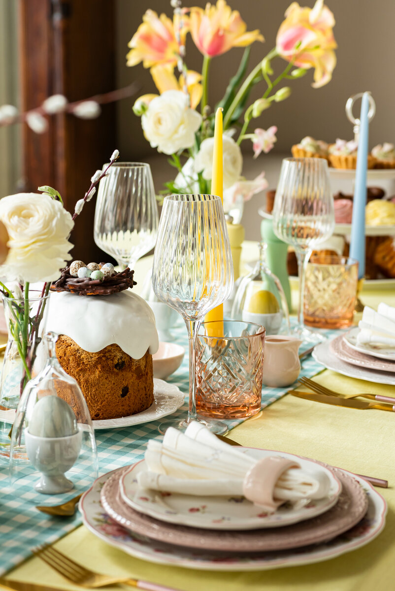 граненые бокалы для вина от Chef&Sommelier вносят ретро-нотку в сервировочный сет