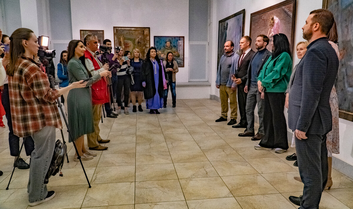 "В зеркале войны". Открытие арт-проекта. Фото Александра Беланова.
