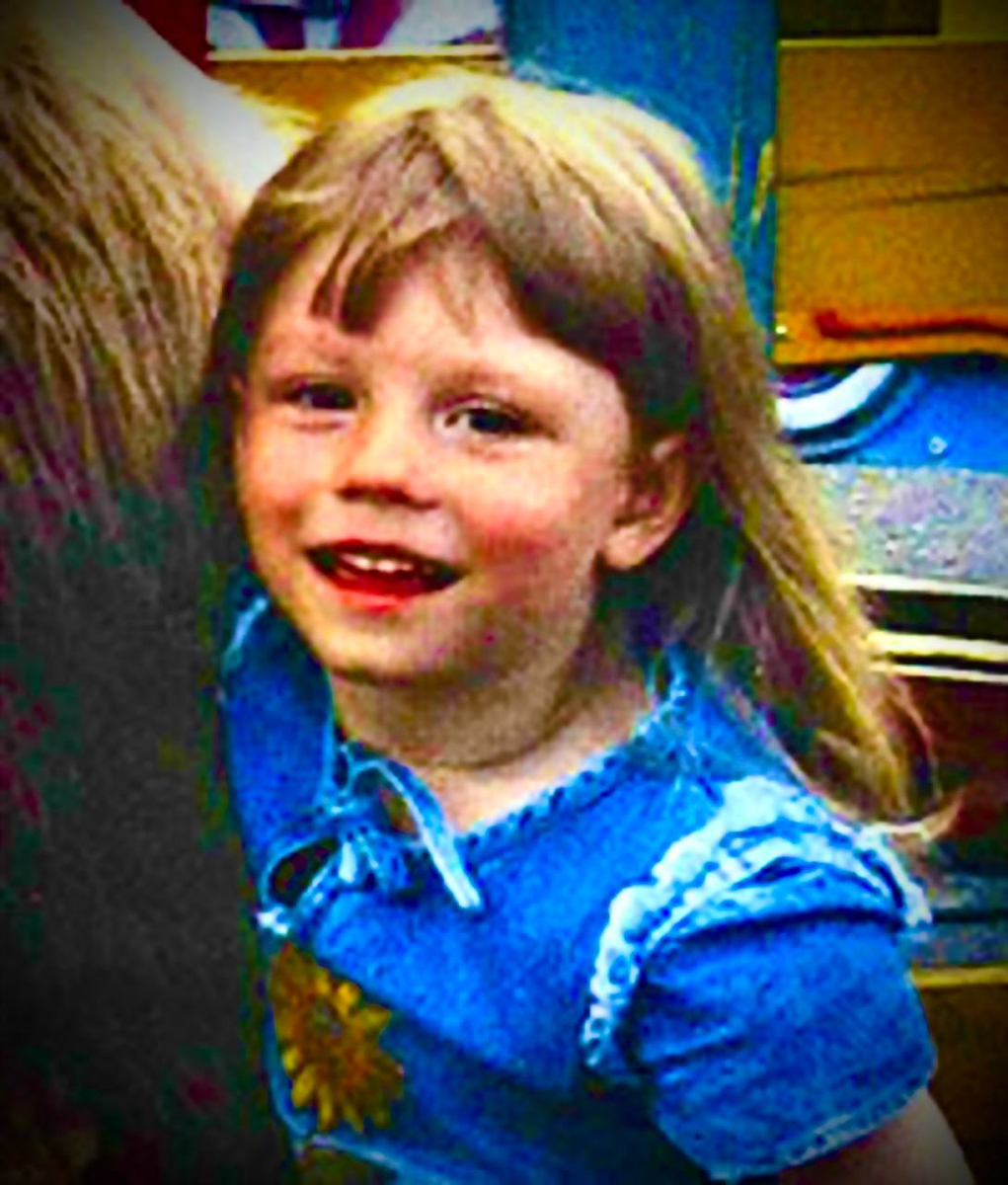 5-летняя Полина играла в песочнице, когда незнакомый дядя решил с ней ...