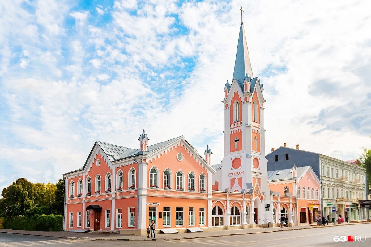 Церковь святого георга (самара). Георг самара. Протестантская кирха самара. Серега из нижневартовска. Ресторан гости йошкар-ола.