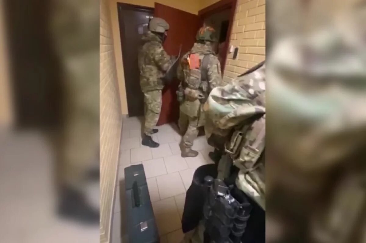    Оперативная съёмка задержаний.