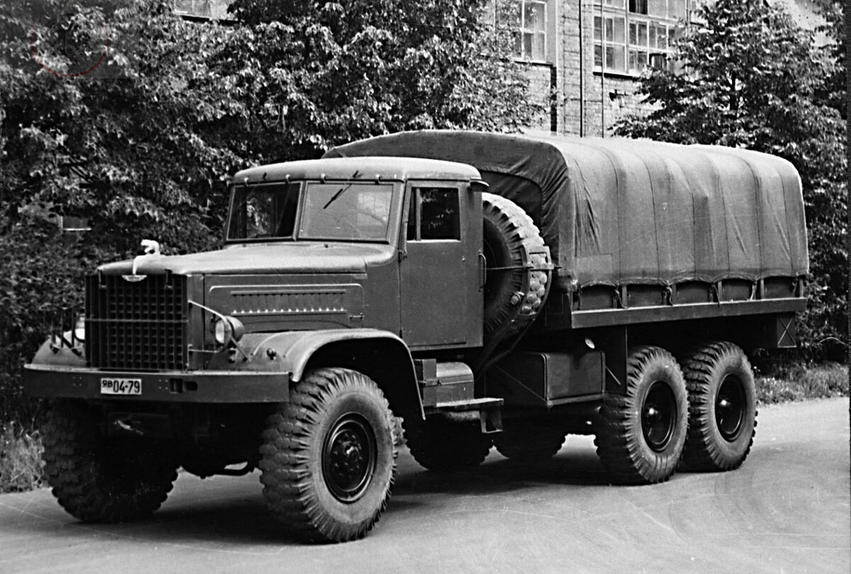 Буксировочная способность – 15 тонн