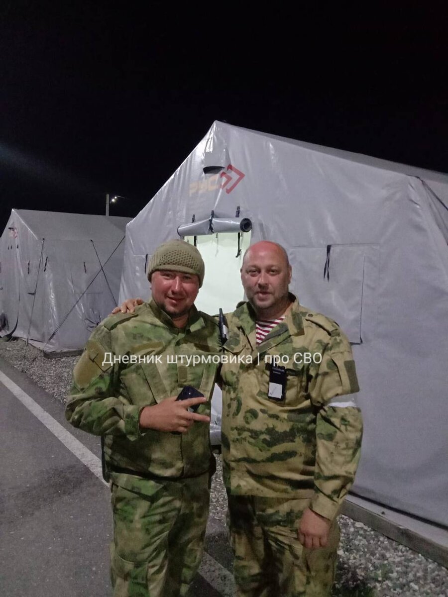 Учебный лагерь в Гудермесе. Штурман слева. 