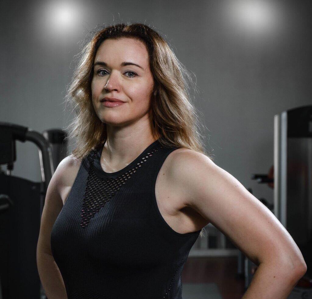 Автор: Зинаида Герасимова - сертифицированный инструктор по йоге, тренер по пилатесу, специалист по коррекции осанки и МФР.https://t.me/yogawithzyna