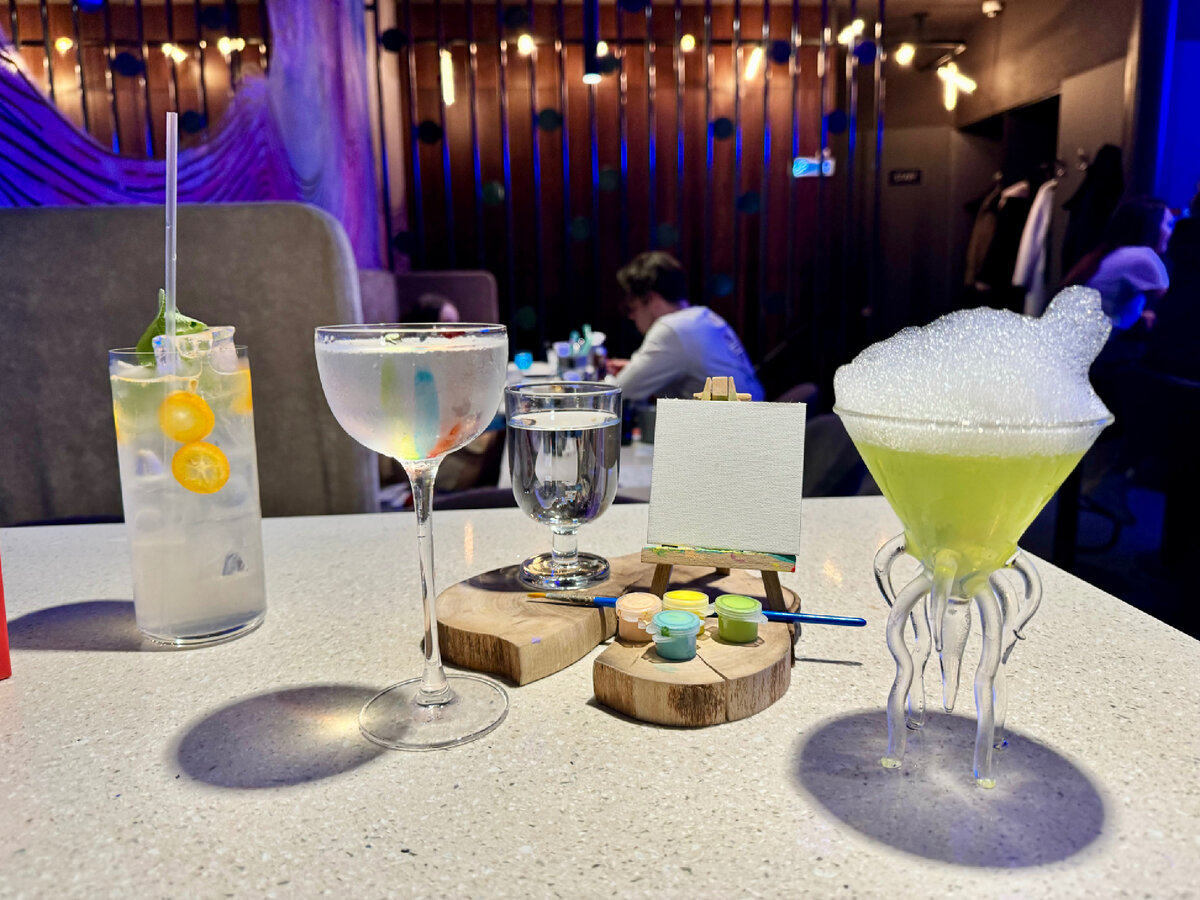 Коктейли бара 