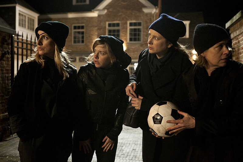 Кадр из сериала "Клан".