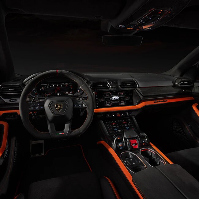 Фото с сайта https://www.lamborghini.com