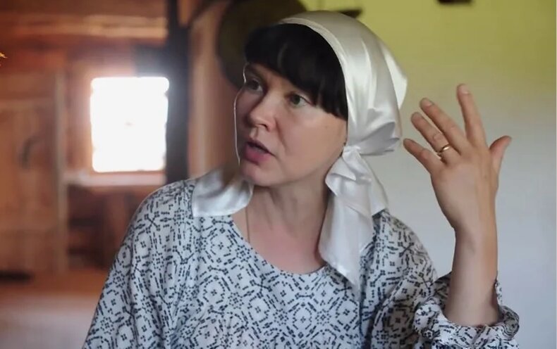 Сегодня у нас еще одна яркая история того, как опасно женщинам находиться в полной финансовой и эмоциональной зависимости от мужа.-7