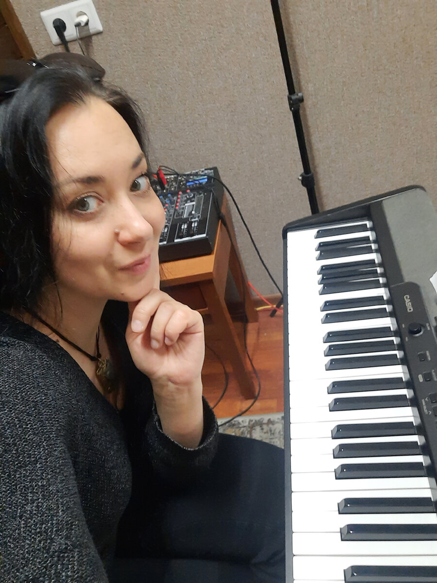 Это я. Работаю на Nazarov Studio. Апрель 2024г.