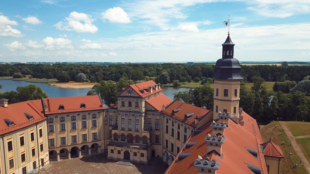 Внутренний двор замка