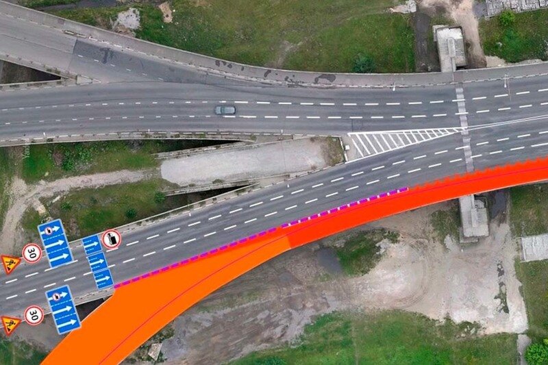    Правую полосу в сторону Зашекснинского района перекроют с 1 мая, об этом сообщил мэр Вадим Германов.