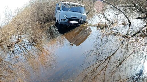 На рыбалке всё случается...