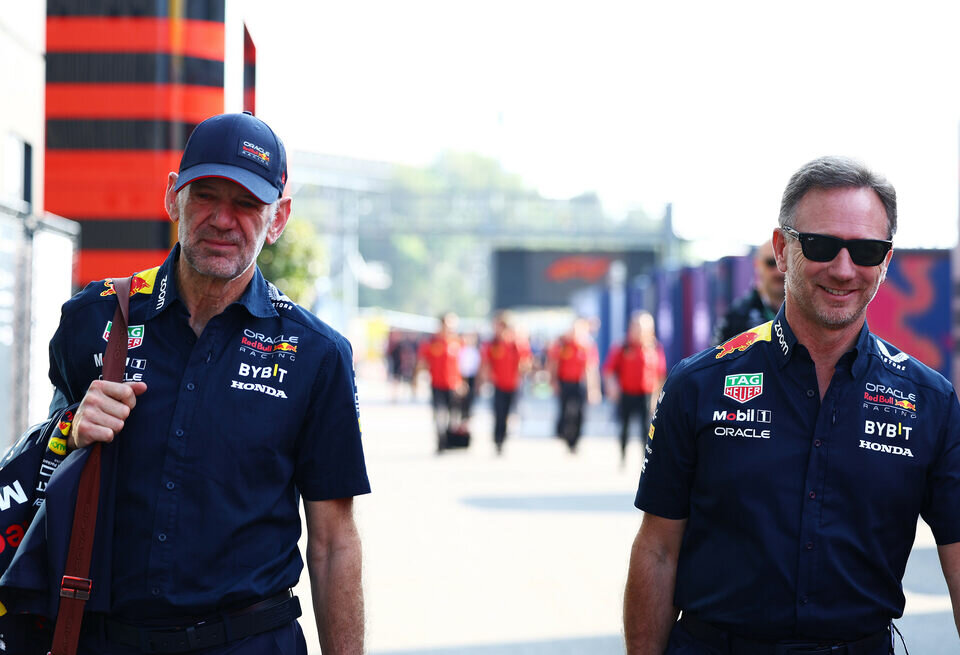 Источник: Эдриан Ньюи объявит об уходе из Red Bull в ближайшее время |  Autosport.com.ru | Дзен