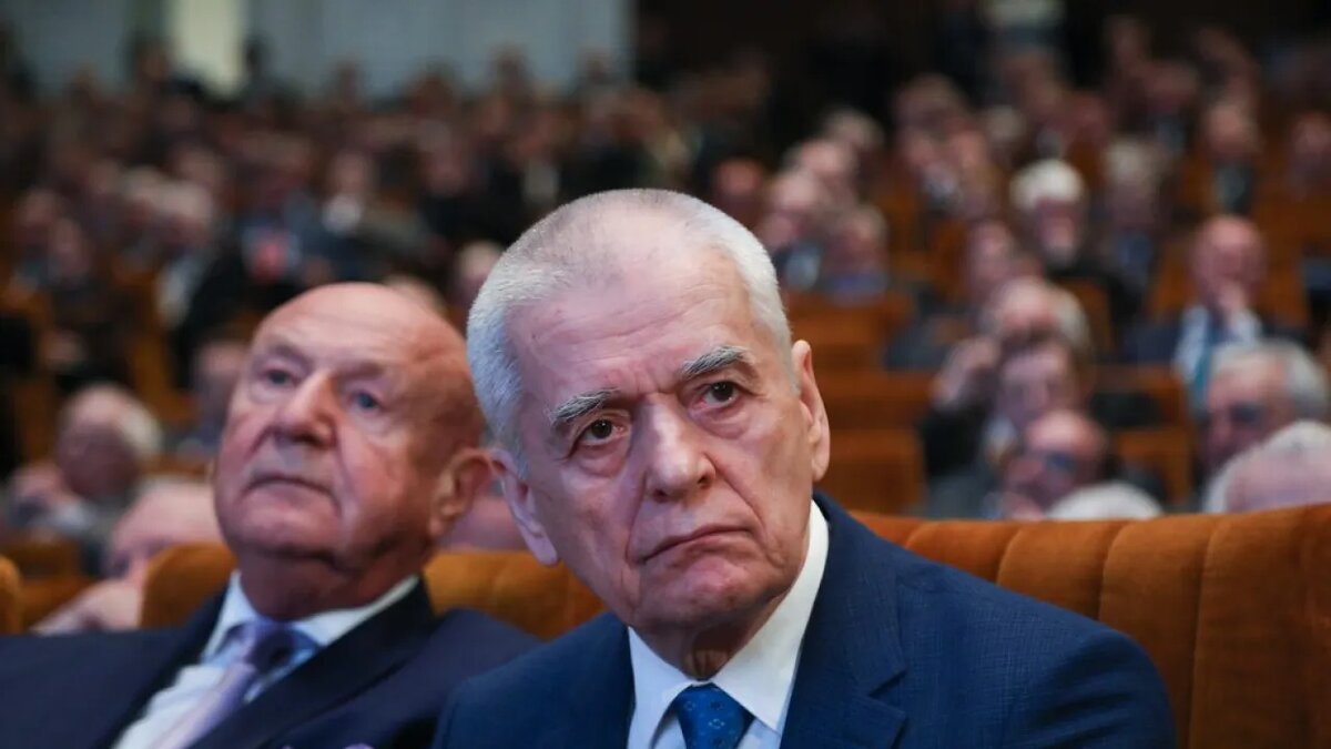    Первый заместитель председателя комитета Госдумы РФ по образованию и науке Геннадий Онищенко © Новосильцев Артур /Агентство «Москва»
