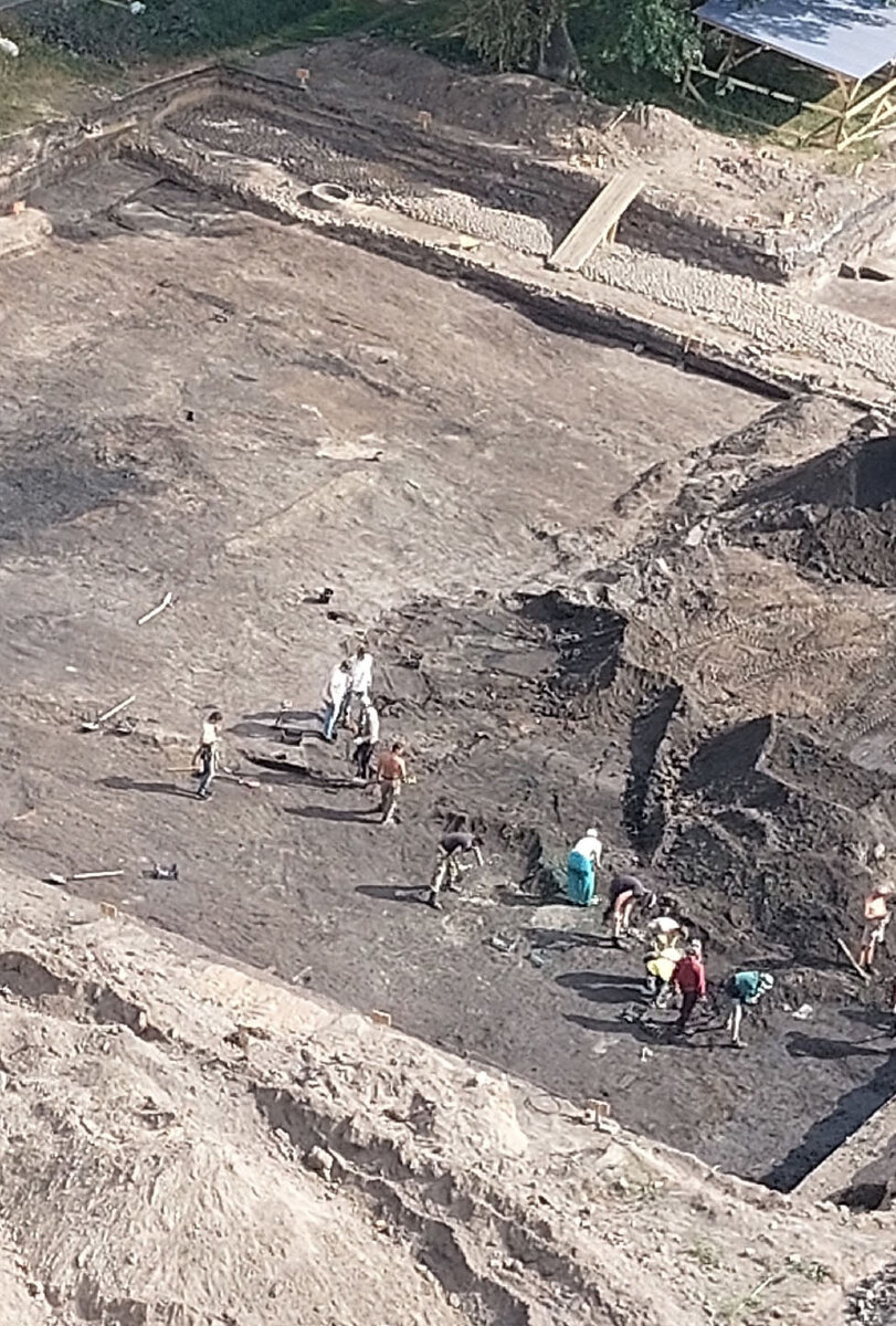 Листайте вправо, чтобы увидеть больше изображений