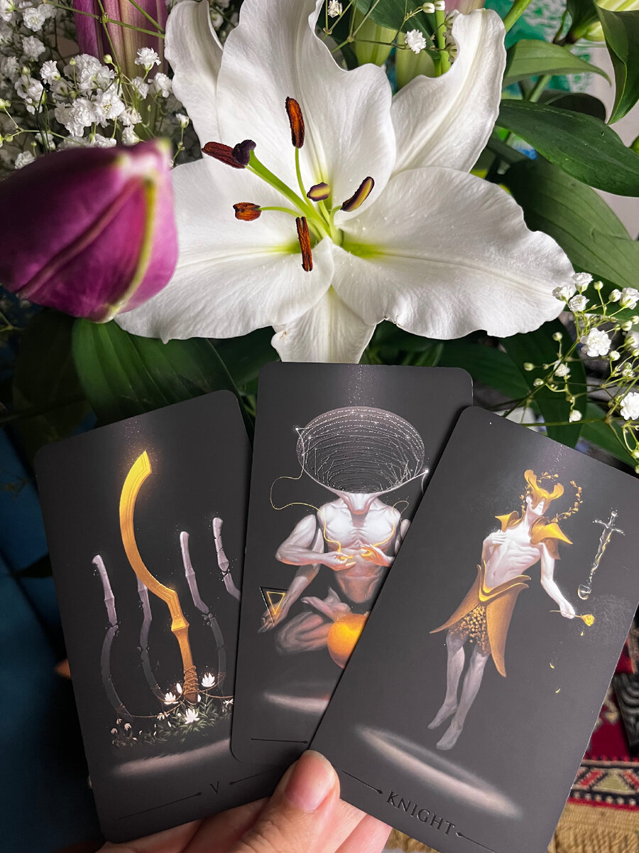 5 МЕЧЕЙ \ КОЛЕСО ФОРТУНЫ\ РЫЦАРЬ ЧАШ 