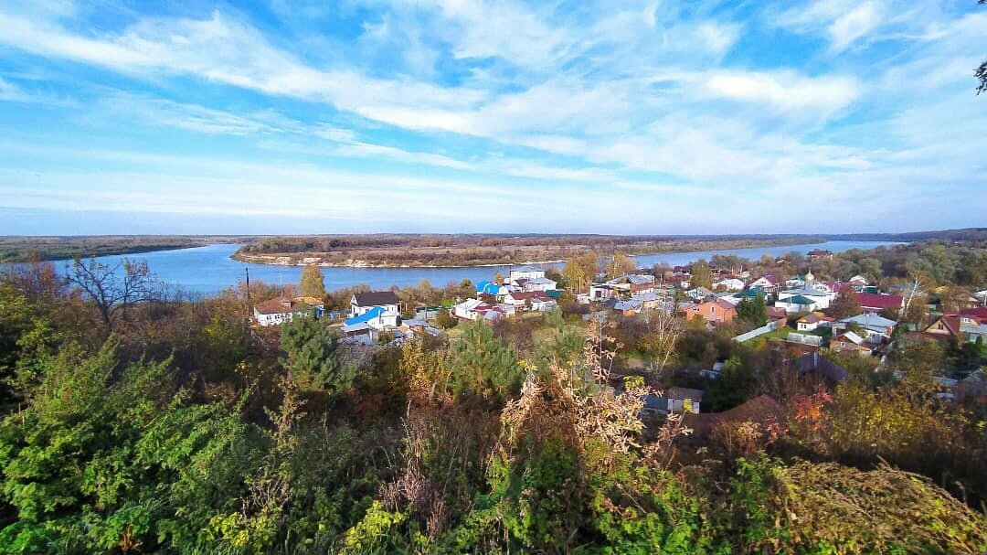 Вид на село Вареж