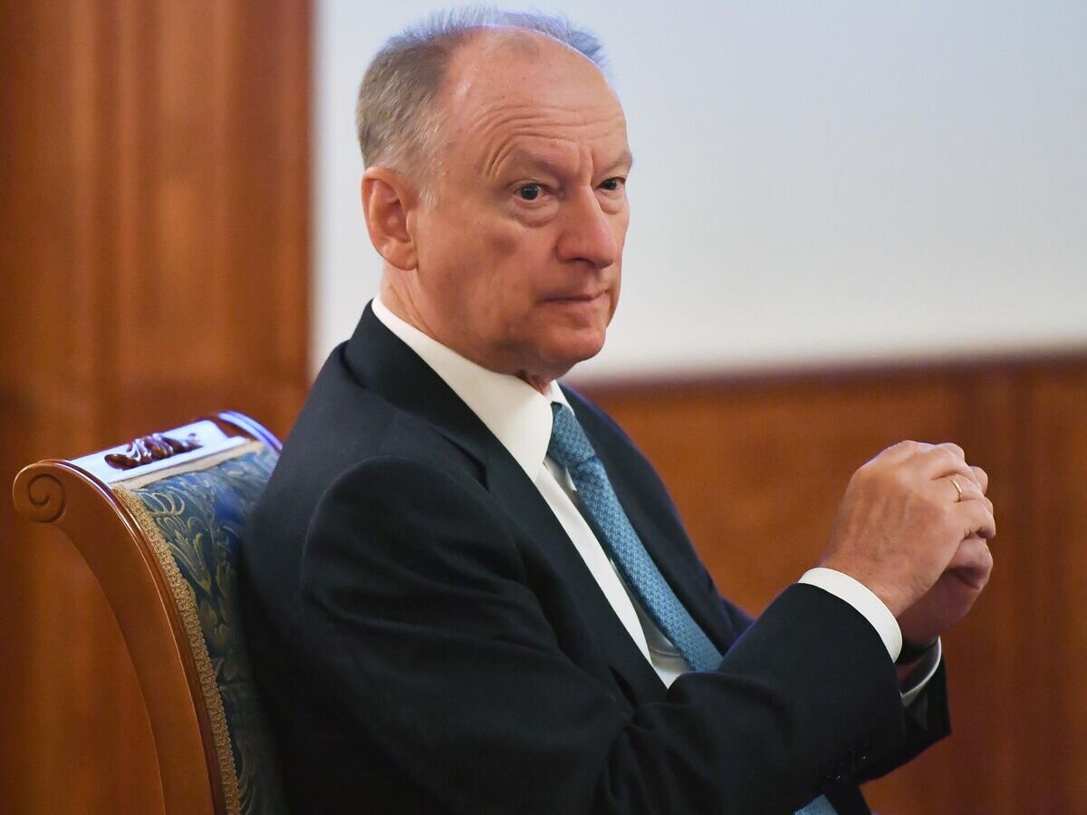    Секретарь Совета безопасности РФ Николай Патрушев на заседании Комитета секретарей советов безопасности государств, входящих в ОДКБ в Ереване© Sputnik / Арам Нерсесян