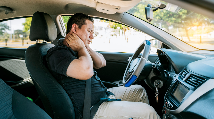 Сидячая работа часто является причиной боли в шее и спине