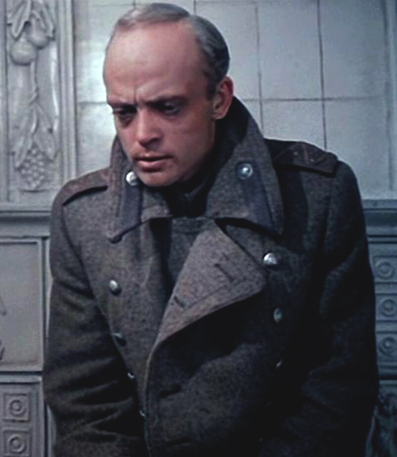 Генерал Хлудов, "Бег".