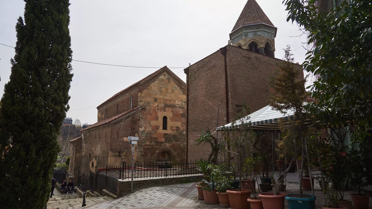 Церковь Анчисхати в центре столицы Грузии © Sputnik / Alexander Imedashvili
