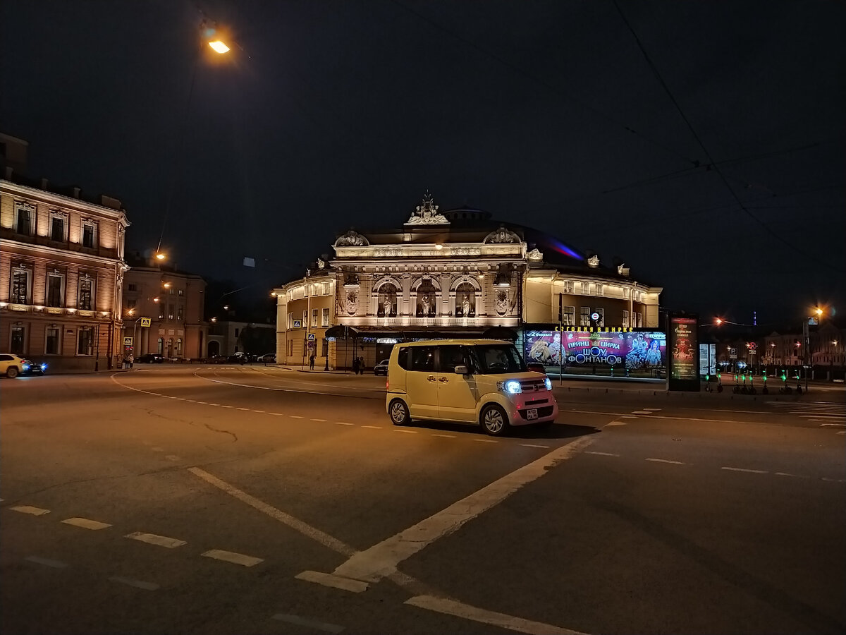 Мое любимое место в Петербурге - Дом кино. Поход на кинопоказ как акт  медитации | Анастасия Миронова | Дзен