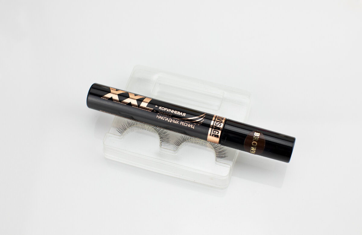 коричневая тушь с эффектом накладных ресниц XXL Luxvisage