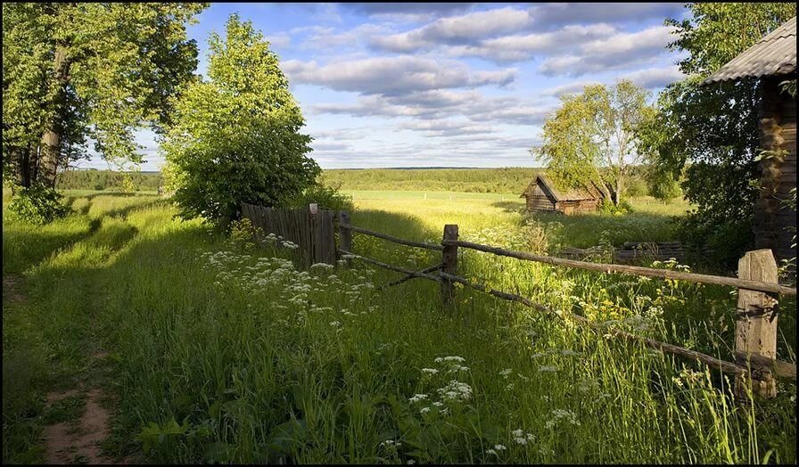 мать ругала дочь, но та отмахивалась
