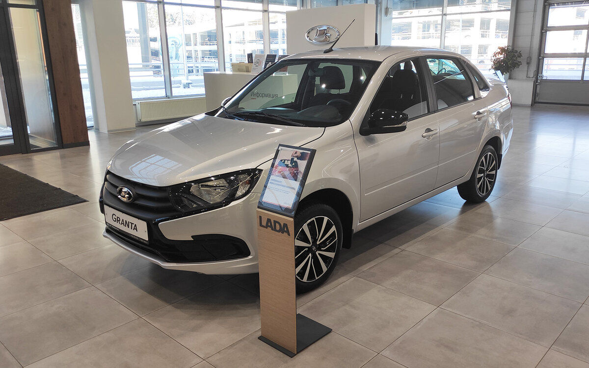 Как подорожали Chery, Geely и Lada в России с весны 2022 года: расчеты |  РБК Autonews | Дзен