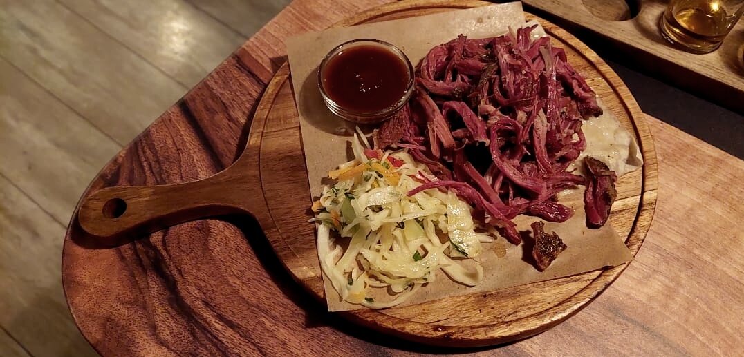 Отзыв о Кафе "Рваное мясо" (Россия, Рязань) Мясо здесь умеют готовить. Ужин удал