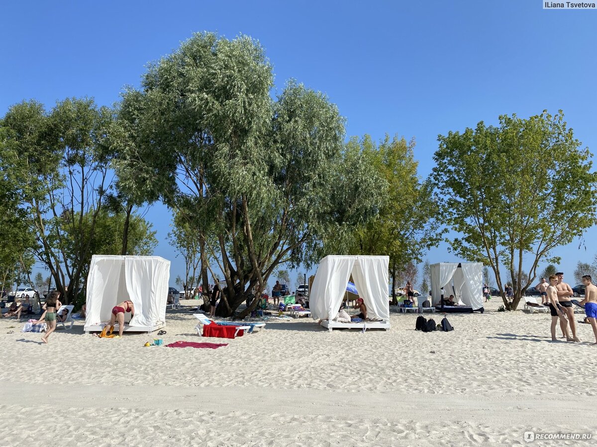 Пляж у смотровой площадки Серпухова - так называемые Серпуховские Мальдивы