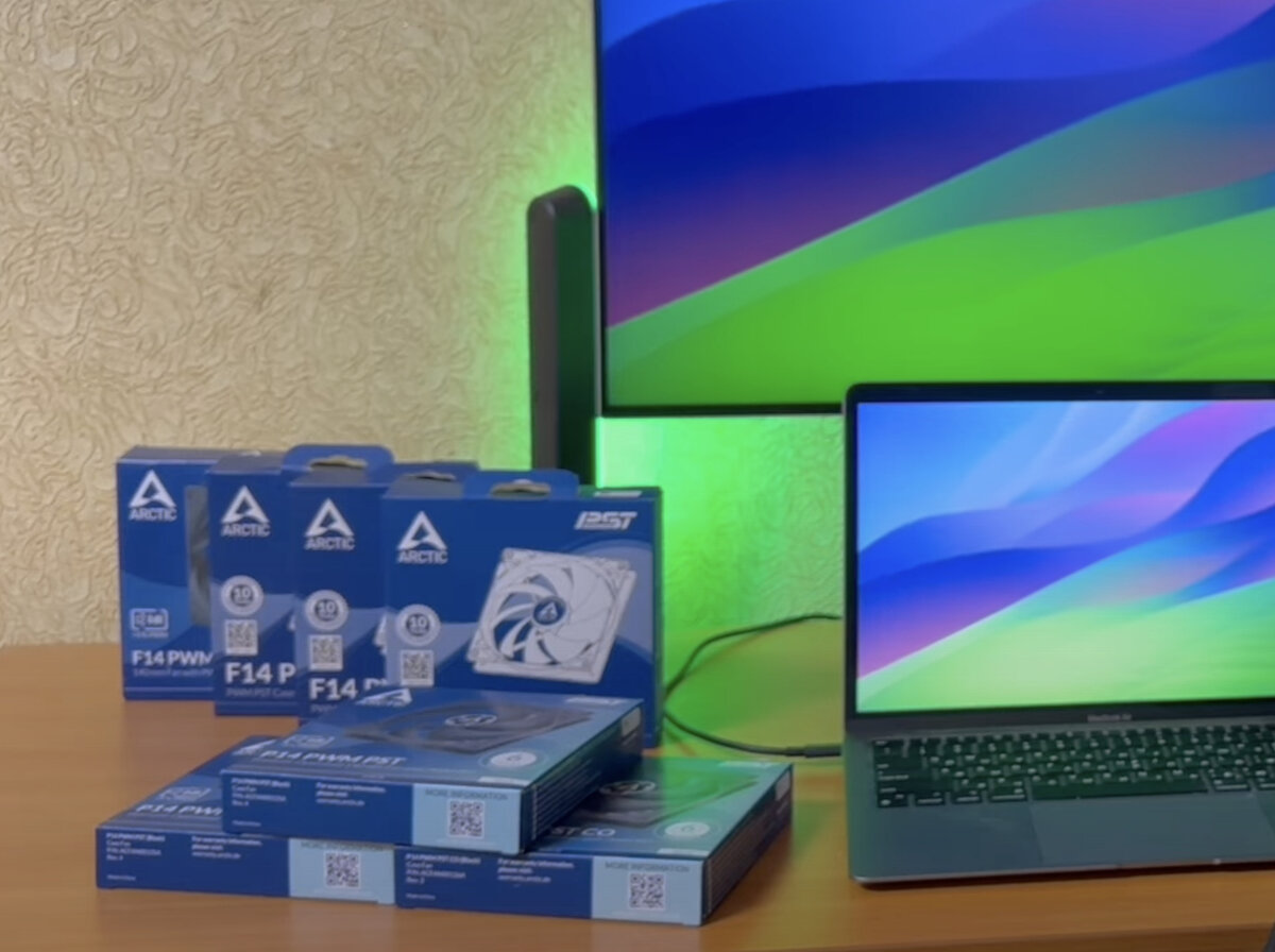 Arctic Cooling F14 PWM PST и Arctic Cooling P14 PWM PST