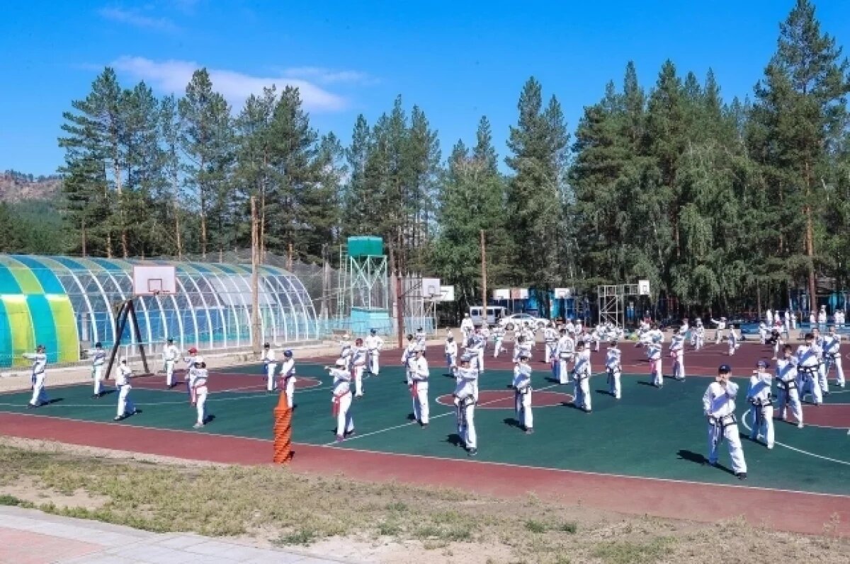    В городских лагерях в Улан-Удэ школьники смогут отдохнуть и подработать