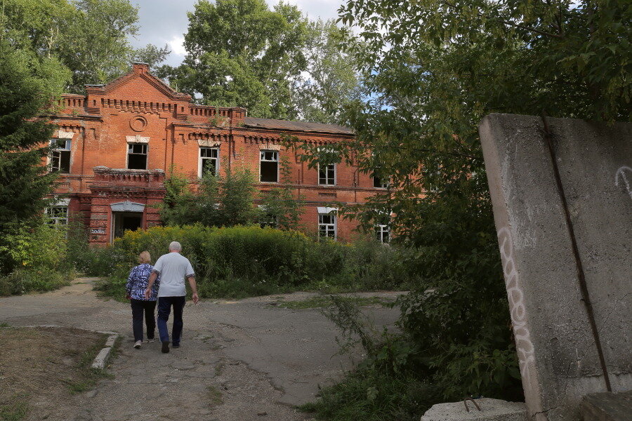 Здание в Военном городке №17. Фото Михаила Перикова из архива "Континента Сибирь"