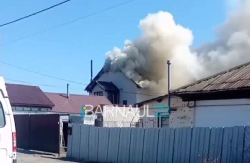    Пожар во Власихе. Источник: кадр видео Barnaul 22