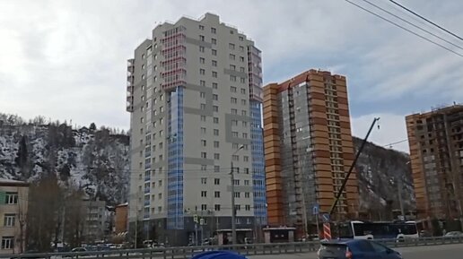 Новый район Красноярска у Николаевского моста.. Н