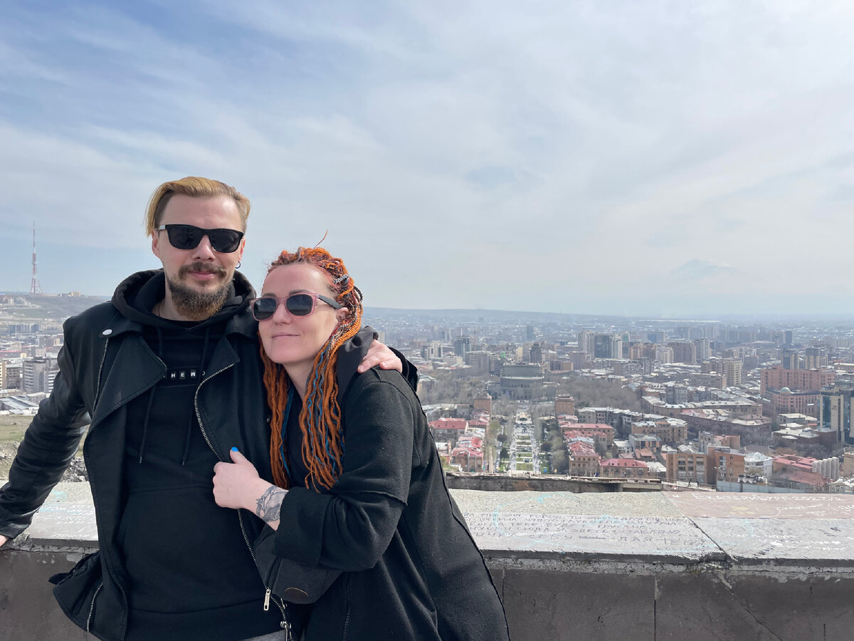 Довольные)))