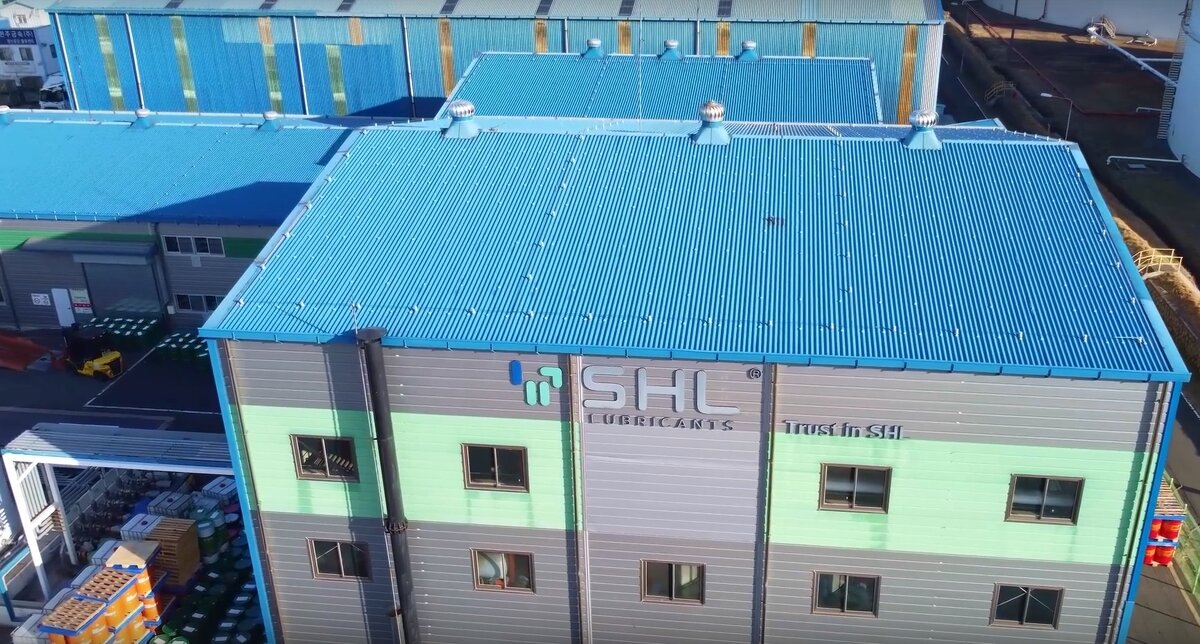 Здание завода и научно-исследовательский центр SHL в г.Вонджу