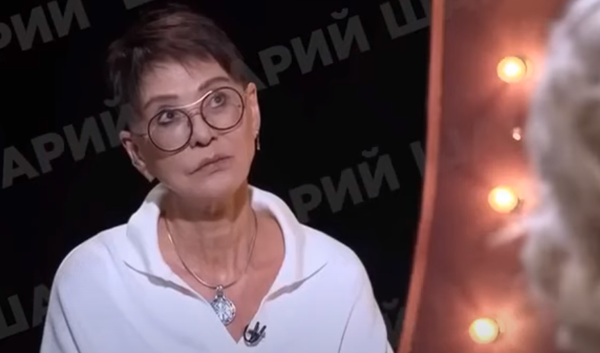 Среди знакомых хакамады идиотов нет. Был один, но его убили.